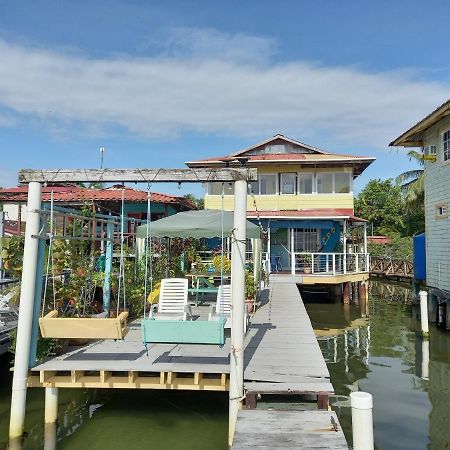 Villa Urania House Bocas del Toro Esterno foto